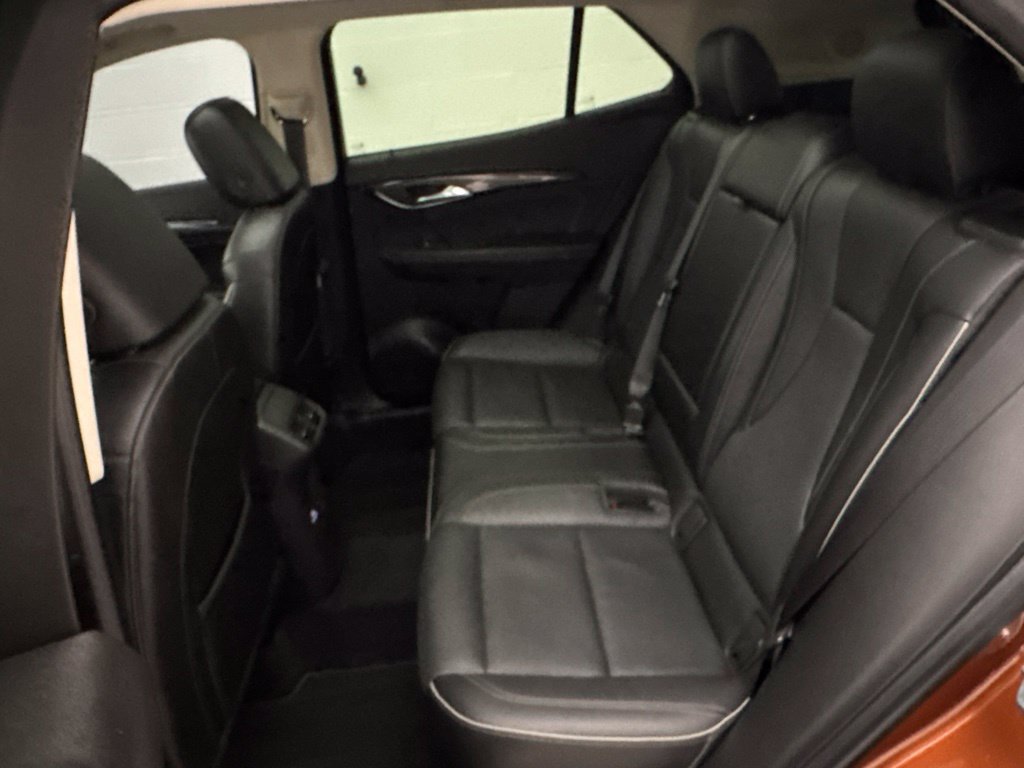 Used 2021 Buick Envision Essence AWD/4WD image 41