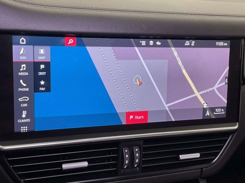 Used 2021 Porsche Cayenne GTS image 30