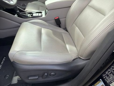Used 2019 Hyundai Tucson Value FWD image 7