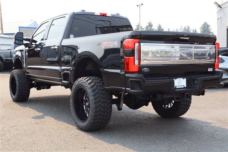 Used 2024 Ford F350 Platinum AWD/4WD image 3
