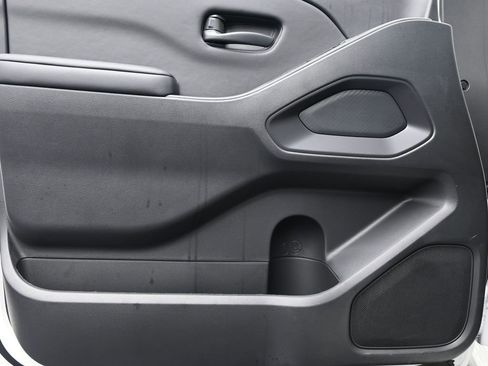 New 2026 Nissan Frontier S image 14