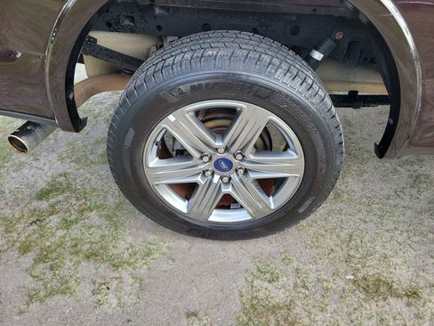 Used 2018 Ford F150 XLT w/ Equipment Group 302A Luxury image 7