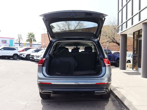 Used 2021 Volkswagen Tiguan SE image 22