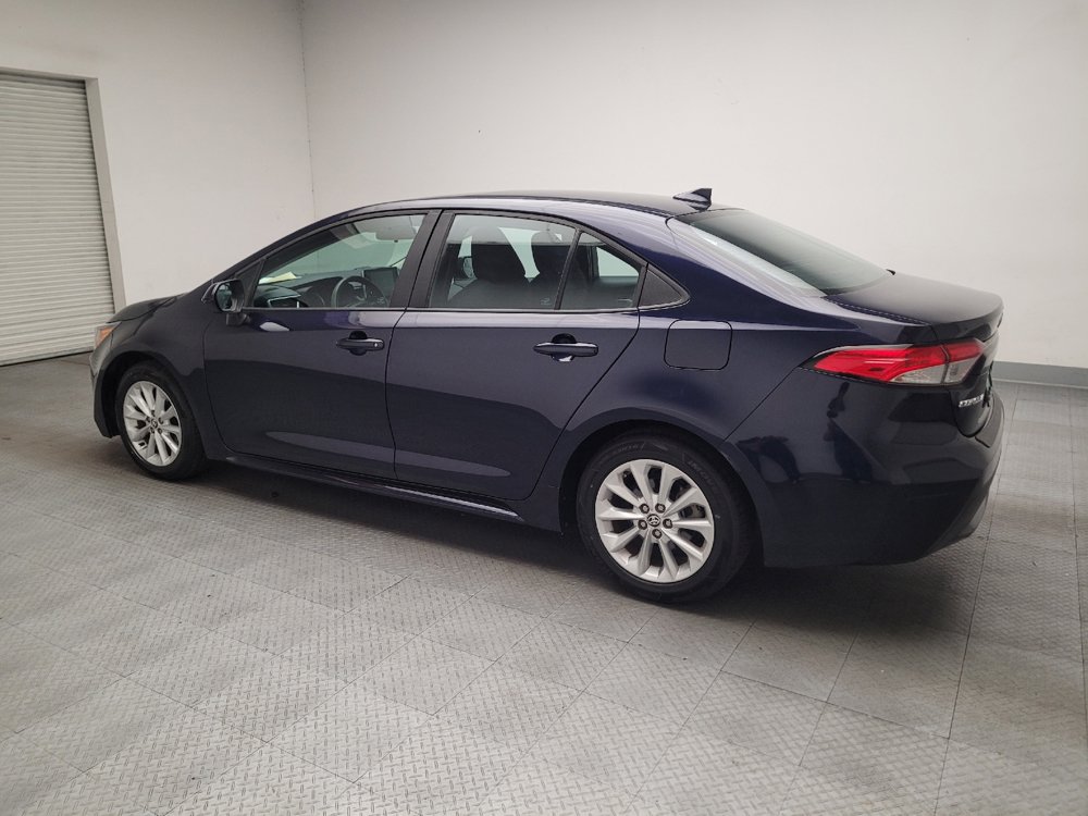 Used 2021 Toyota Corolla LE w/ LE Premium Package FWD image 3