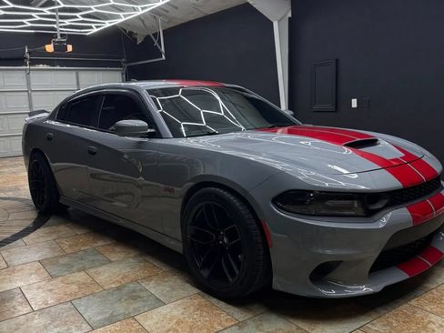 Used 2021 Dodge Charger Scat Pack RWD image 5