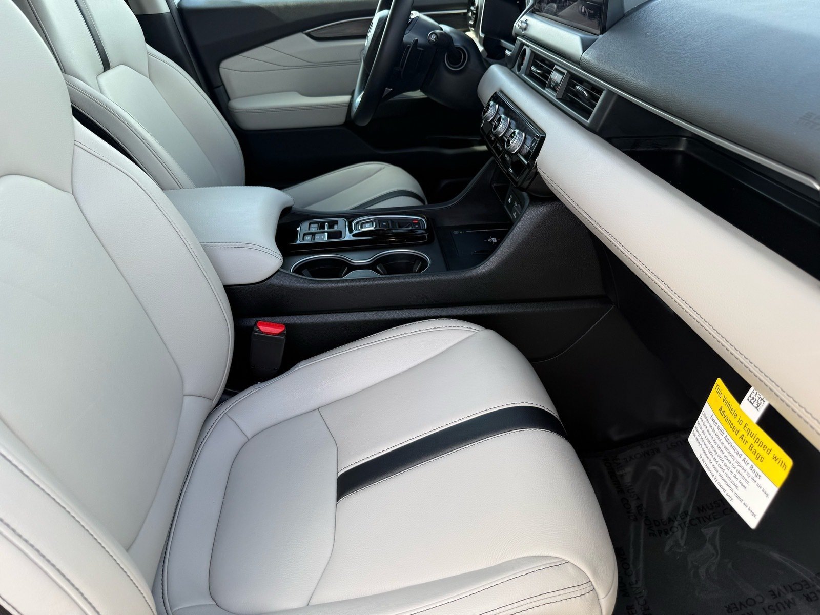 Used 2026 Honda Pilot Touring image 32
