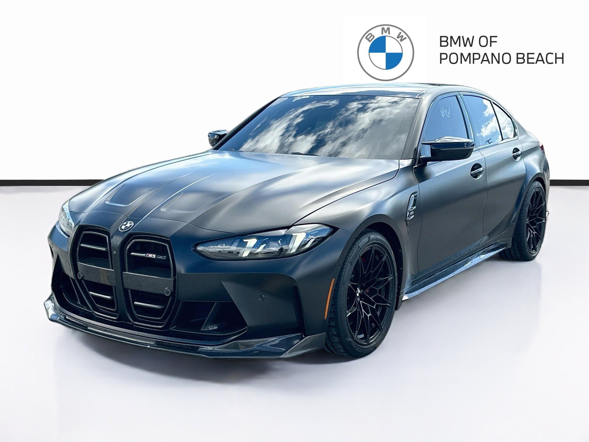 Used 2025 BMW M3 w/ Executive Package RWD image 3