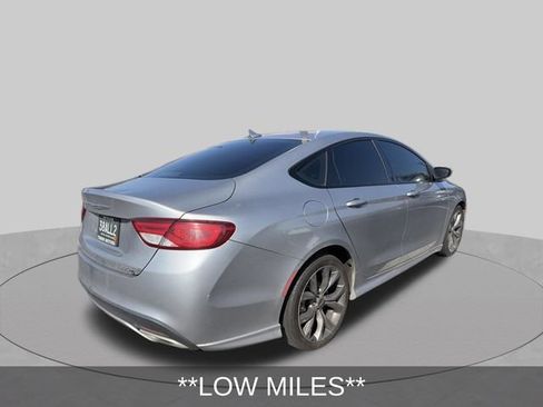 Used 2016 Chrysler 200 S w/ Navigation & Sound Group I FWD image 4