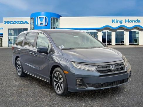 New 2026 Honda Odyssey EX-L image 4