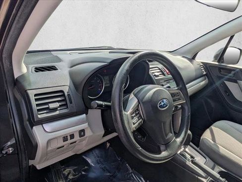 Used 2015 Subaru Forester 2.5i Premium w/ All-Weather Package AWD/4WD image 10