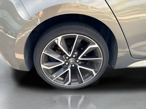 Used 2020 Toyota Corolla XSE FWD image 16