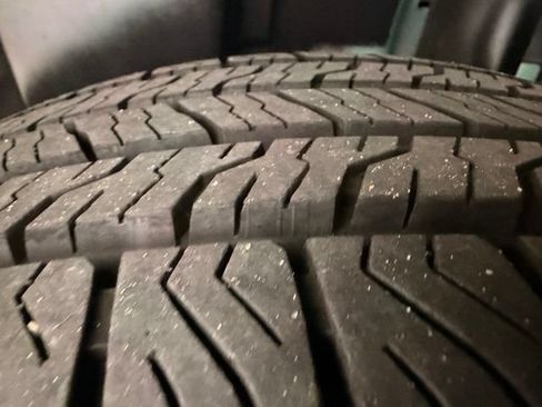Used 2025 Ford Maverick XLT w/ Equipment Group 301A AWD/4WD image 13