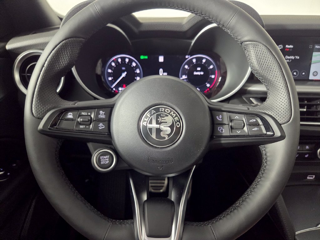 New 2026 Alfa Romeo Stelvio Sprint AWD/4WD image 14