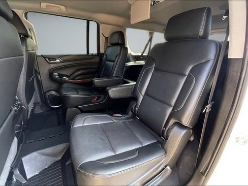 Used 2019 Chevrolet Suburban Premier w/ RST 6.2L Performance Edition AWD/4WD image 24