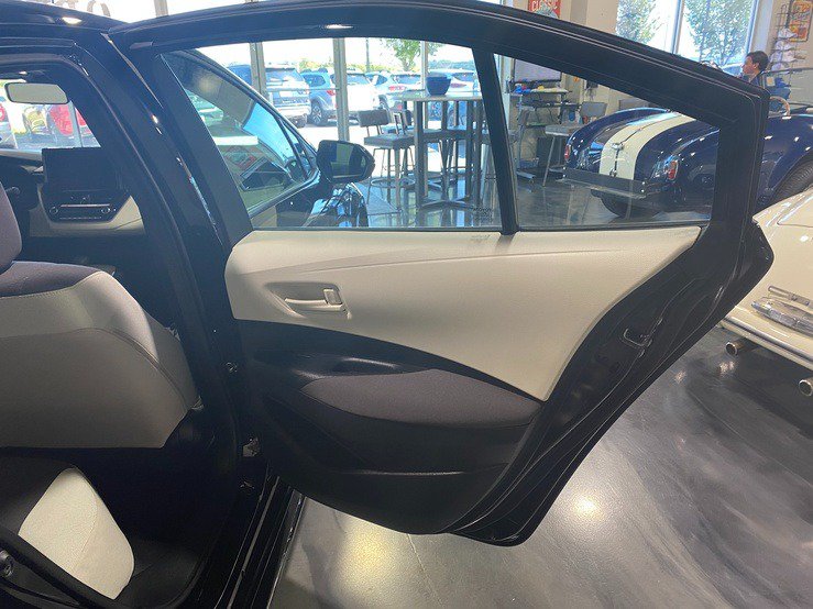 Used 2026 Toyota Corolla LE FWD image 19