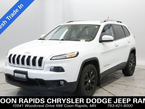 Used 2014 Jeep Cherokee Latitude w/ Cold Weather Group FWD image 1