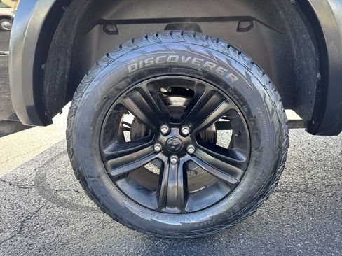 Used 2022 RAM 1500 Classic Warlock image 32