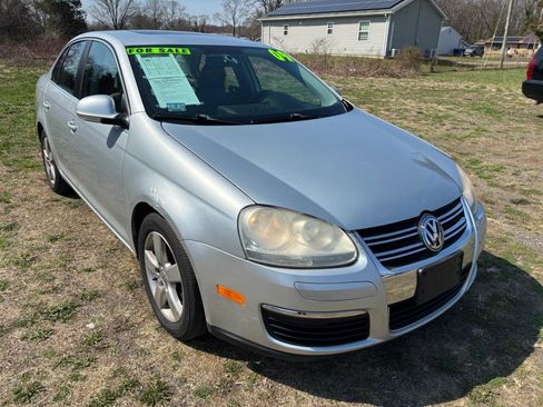 Used 2009 Volkswagen Jetta SE image 3