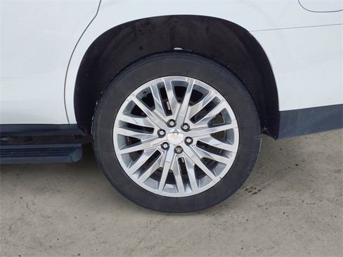 Used 2023 Chevrolet Tahoe High Country image 14