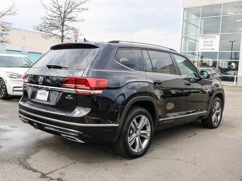 Used 2018 Volkswagen Atlas SEL w/ R-Line Package AWD/4WD image 16