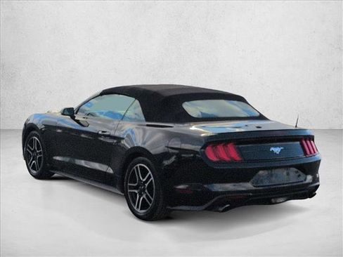 Used 2022 Ford Mustang Premium image 8