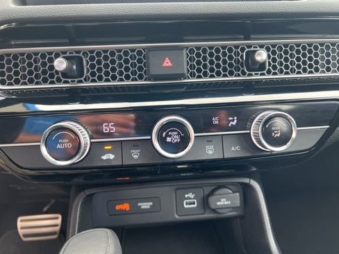 Certified 2024 Honda Civic Sport image 27