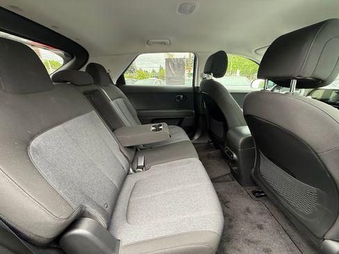 Certified 2025 Hyundai Ioniq 5 SE RWD image 16