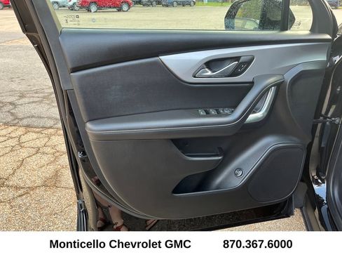 Used 2024 Chevrolet Blazer LT w/ Convenience Package image 10