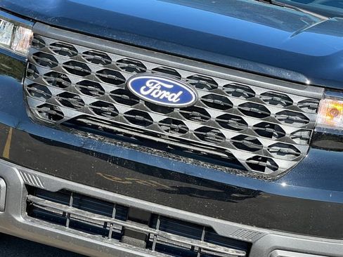 New 2026 Ford Maverick XL FWD image 3