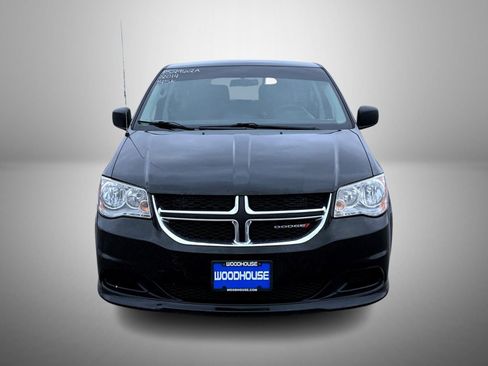 Used 2014 Dodge Grand Caravan SE w/ Quick Order Package 29E SE image 2