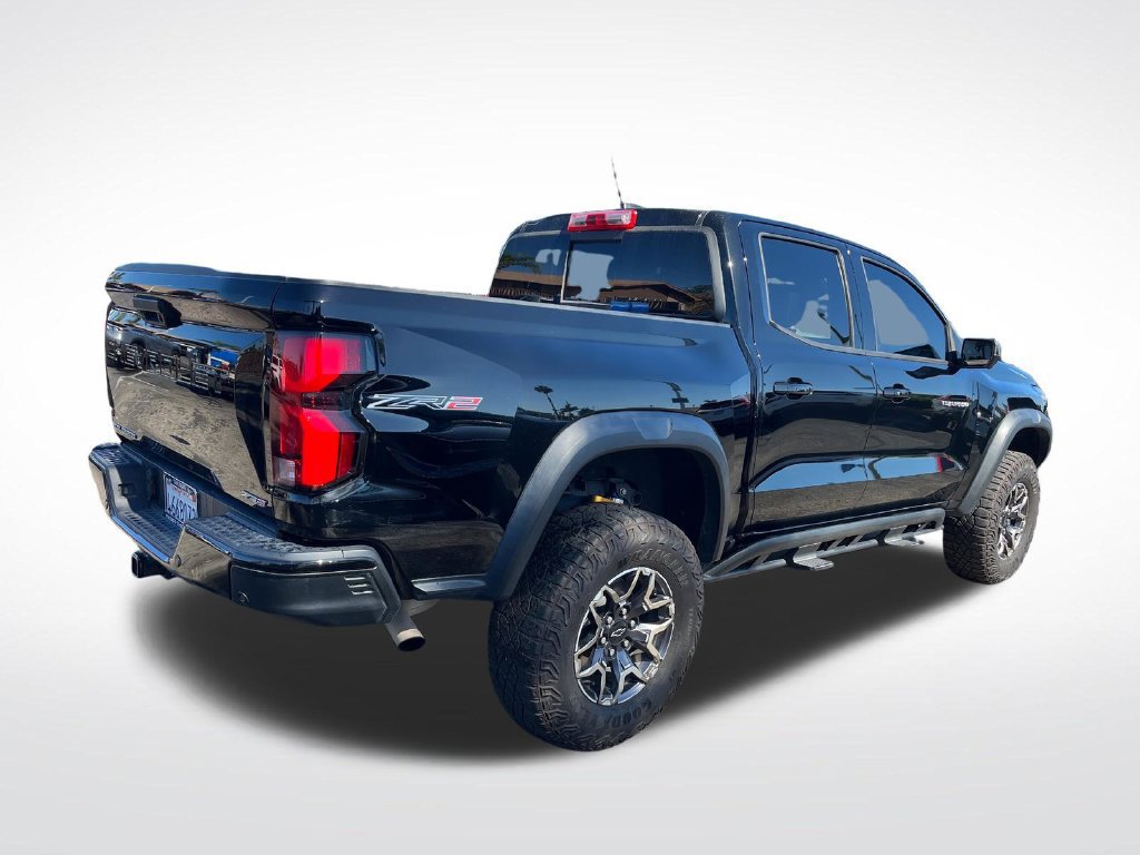 Used 2024 Chevrolet Colorado ZR2 w/ ZR2 Convenience Package III AWD/4WD image 5