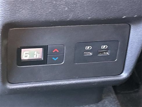 Used 2023 Nissan Rogue SL w/ SL Premium Package image 23