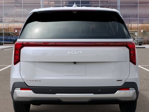New 2027 Kia Carnival EX FWD image 13
