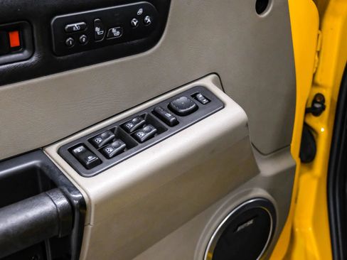Used 2007 HUMMER H2 SUT AWD/4WD image 39