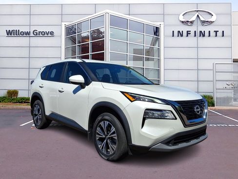 Used 2023 Nissan Rogue SV AWD/4WD image 1