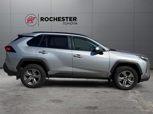 Certified 2023 Toyota RAV4 XLE w/ Convenience Package AWD/4WD image 6