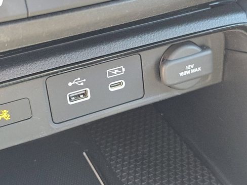 Used 2022 Honda CR-V Touring image 39