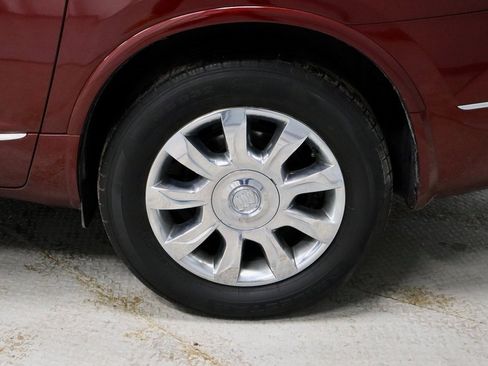 Used 2017 Buick Enclave Premium image 21