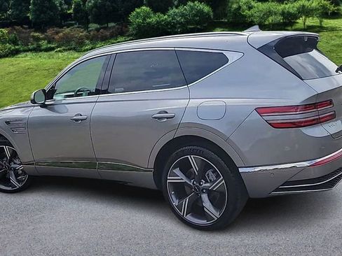 Used 2025 Genesis GV80 3.5T Prestige image 6