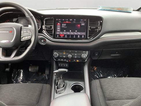 Used 2025 Dodge Durango GT AWD/4WD image 18