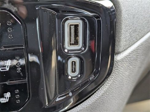 Used 2023 Chevrolet Silverado 1500 High Country w/ High Country Premium Package image 23