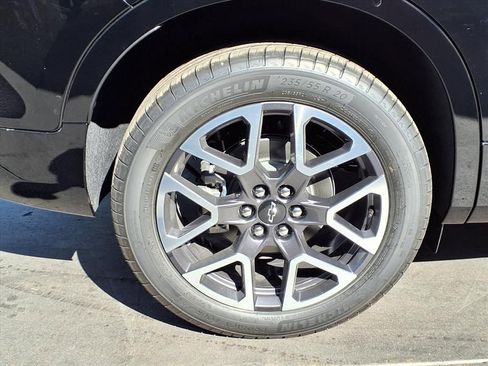 New 2025 Chevrolet Blazer RS w/ Driver Confidence II Package image 3