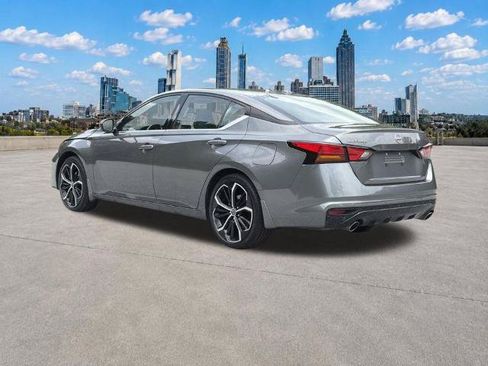 Certified 2025 Nissan Altima 2.5 SR w/ SR Premium Package FWD image 22