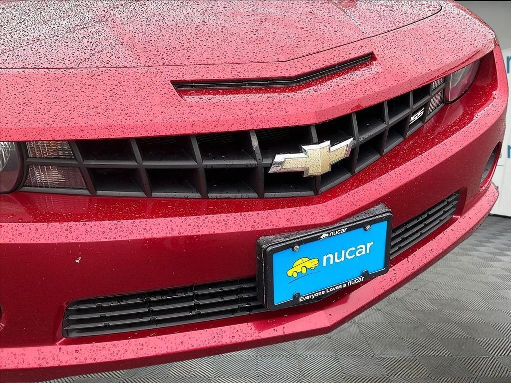 Used 2013 Chevrolet Camaro SS RWD image 31
