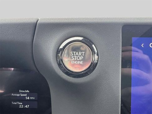 Used 2024 Lexus GX 550 w/ Accessory Package (2T) image 29