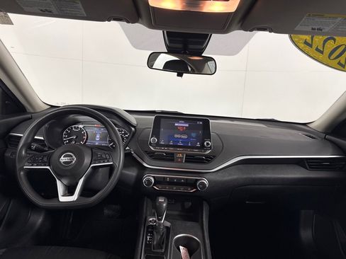 Used 2022 Nissan Altima 2.5 SV image 21