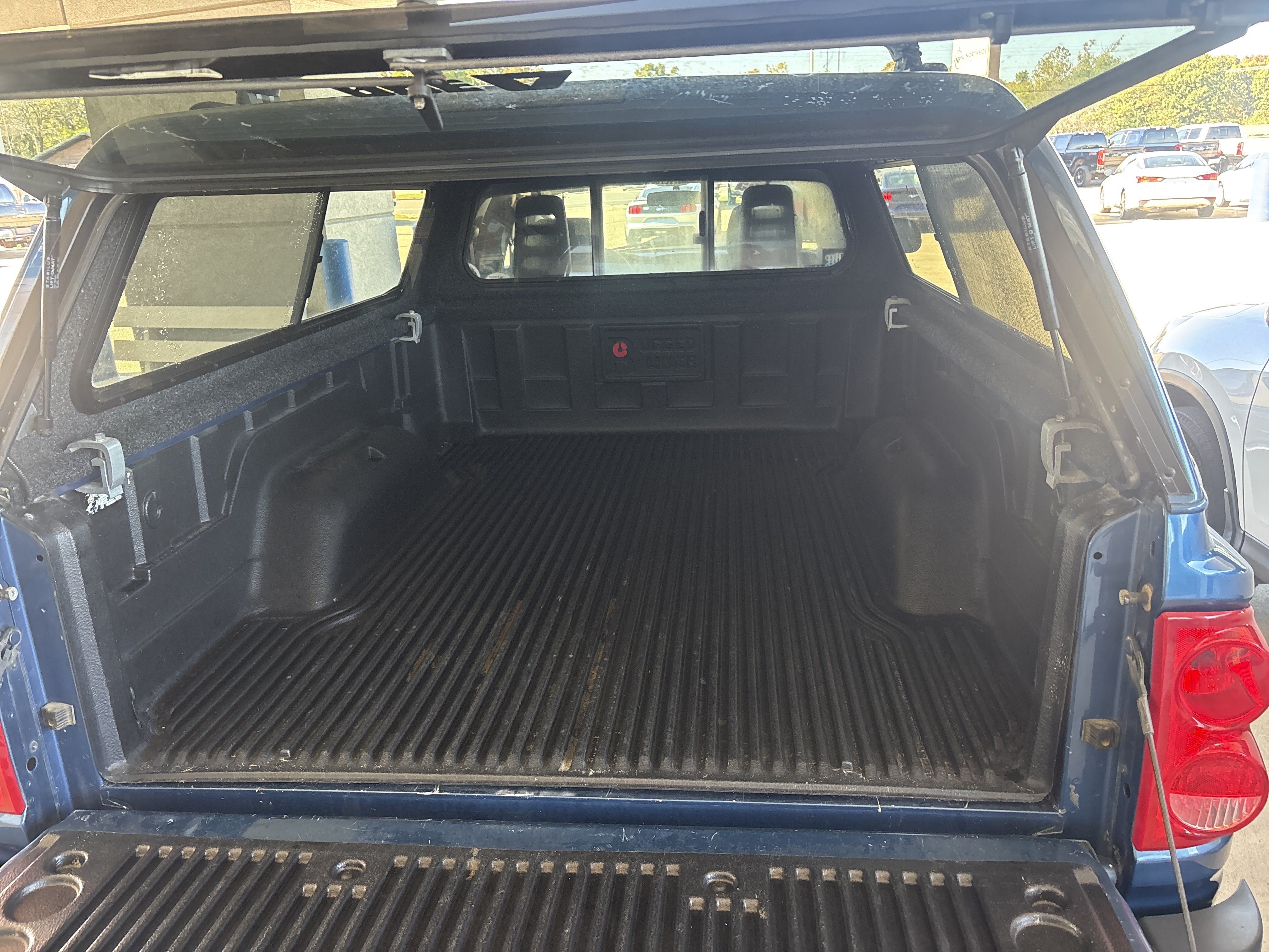 Used 2005 Dodge Dakota SLT AWD/4WD image 5
