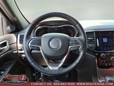Used 2021 Jeep Grand Cherokee Limited w/ Premium Lighting Group RWD image 24