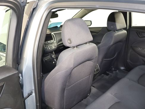 Used 2024 Chevrolet Malibu LT image 47