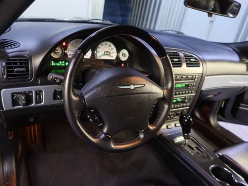 Used 2004 Ford Thunderbird Deluxe image 18